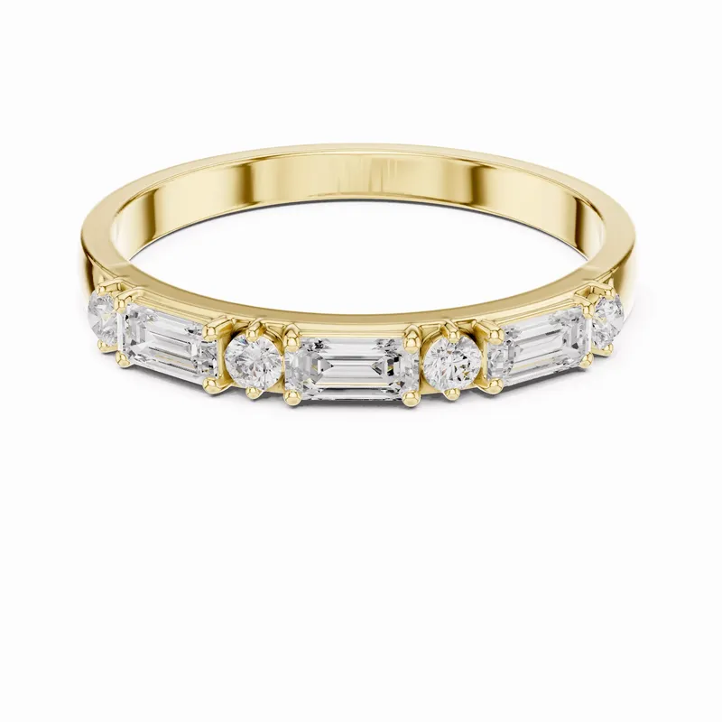 Alternating Baguette & Round Diamond Band in Yellow Gold
